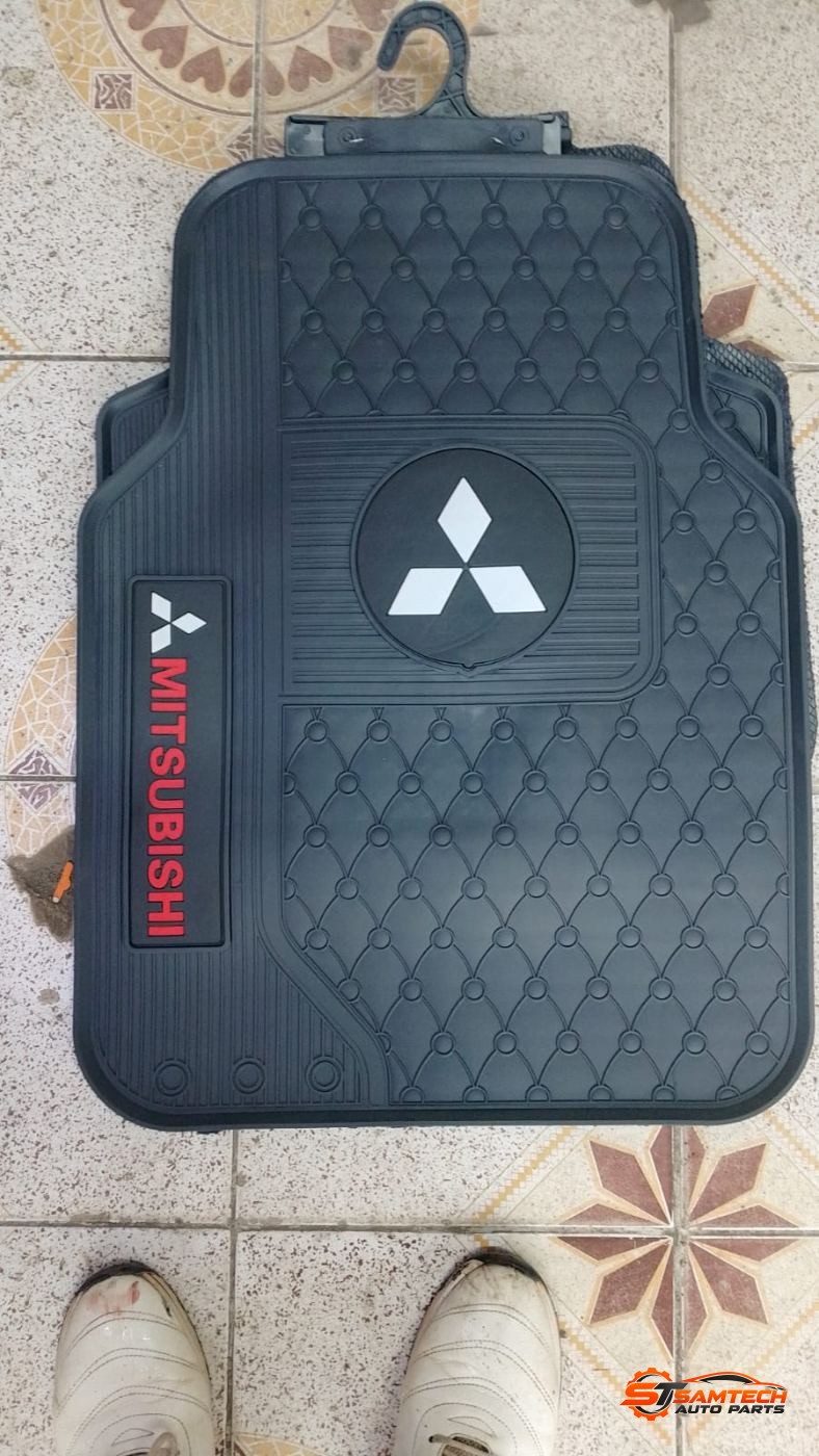 Mitsubishi Branded Plain Black Car Floor Mats - 5-Piece Set