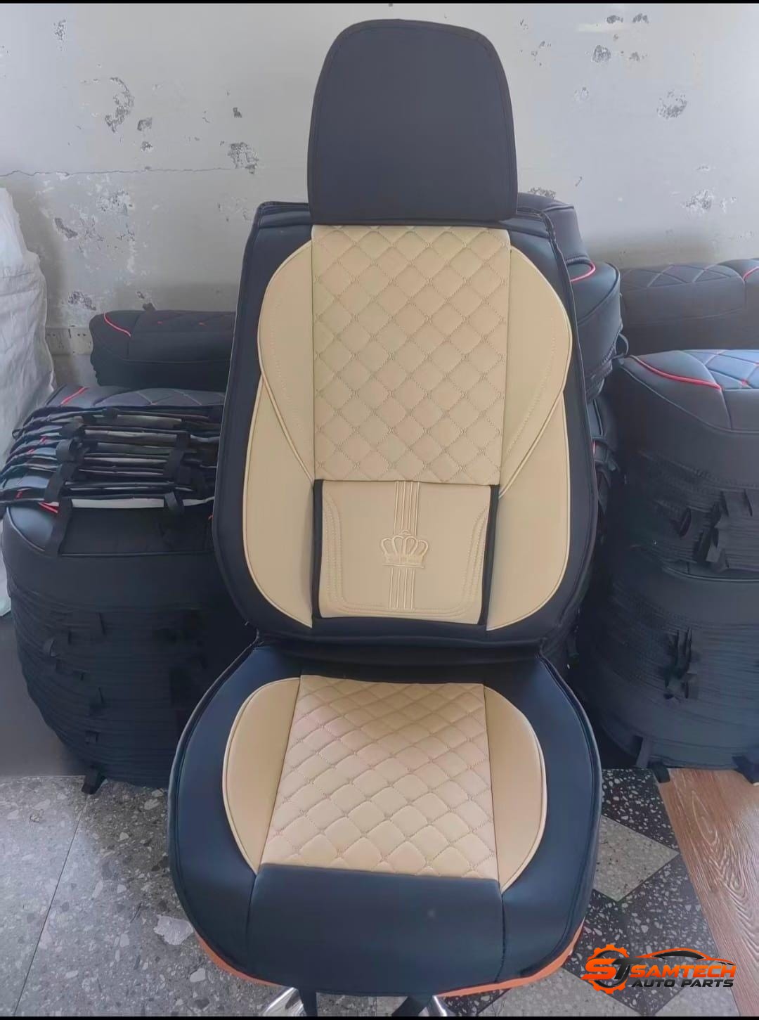 Crown Company Seat Cover - Beige/Black