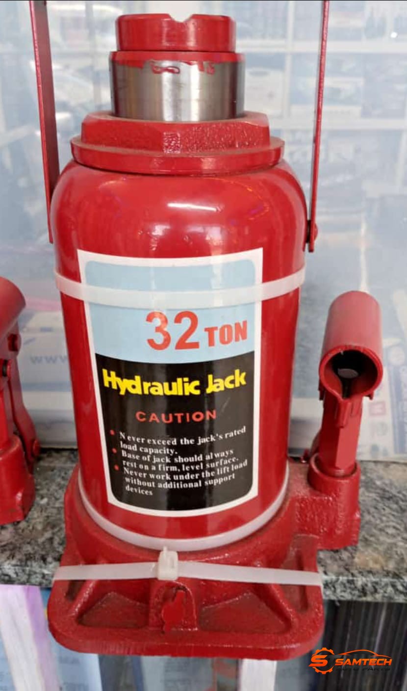 32 Ton Jack